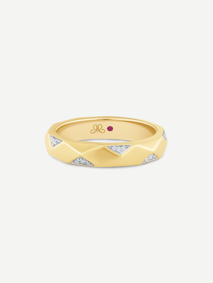 Signature Yellow Gold Diamond Ring 0.19 ct | MARRY ME
