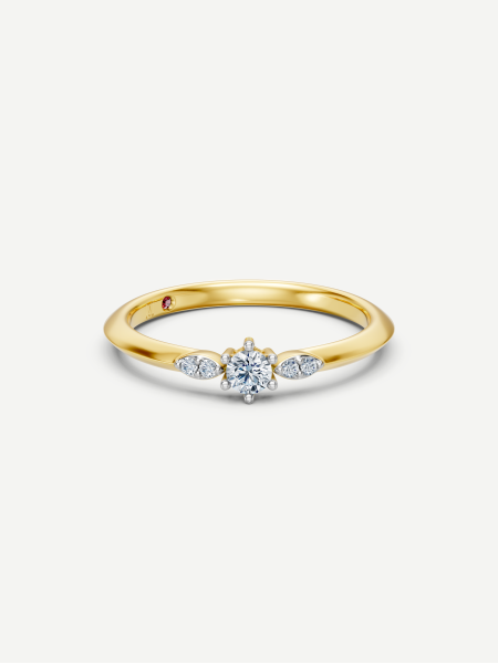 Diamond Ring – Yellow Gold
