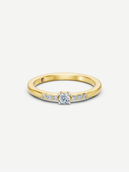 Diamond Ring – Yellow Gold
