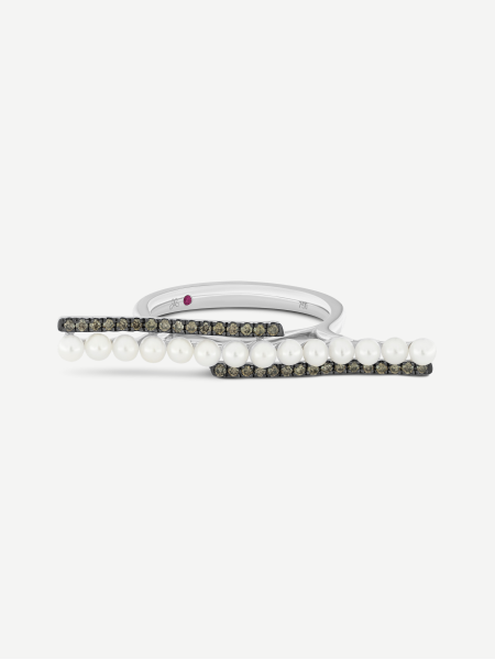 Pearl Ring with Diamonds – White Gold