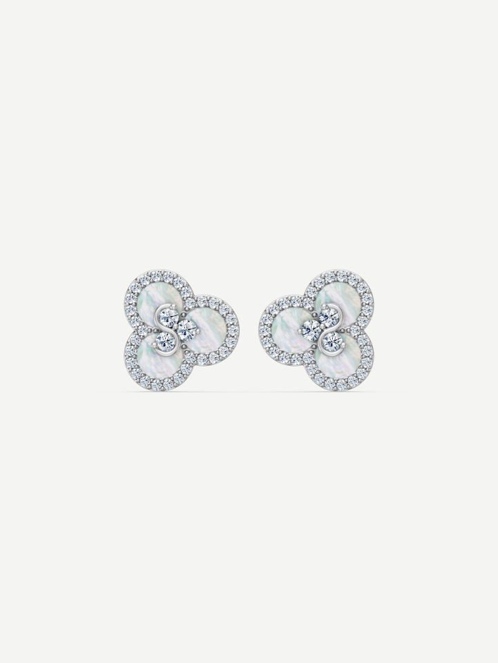 TRIAD AUSKARAI SU DEIMANTAIS