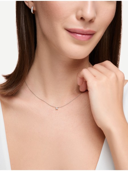 Hoop Earrings – White Gold