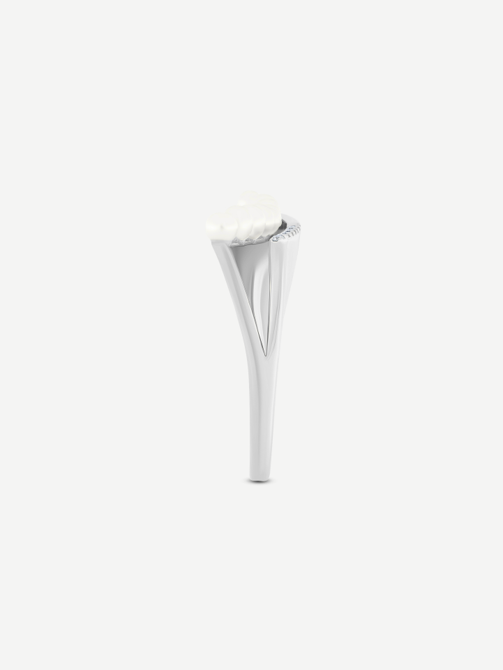 White Gold Pearl Ring with Diamonds 0.06 ct | MARRY ME